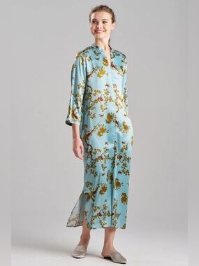 N NATORI // Garden Melody Satin Mandarin Caftan